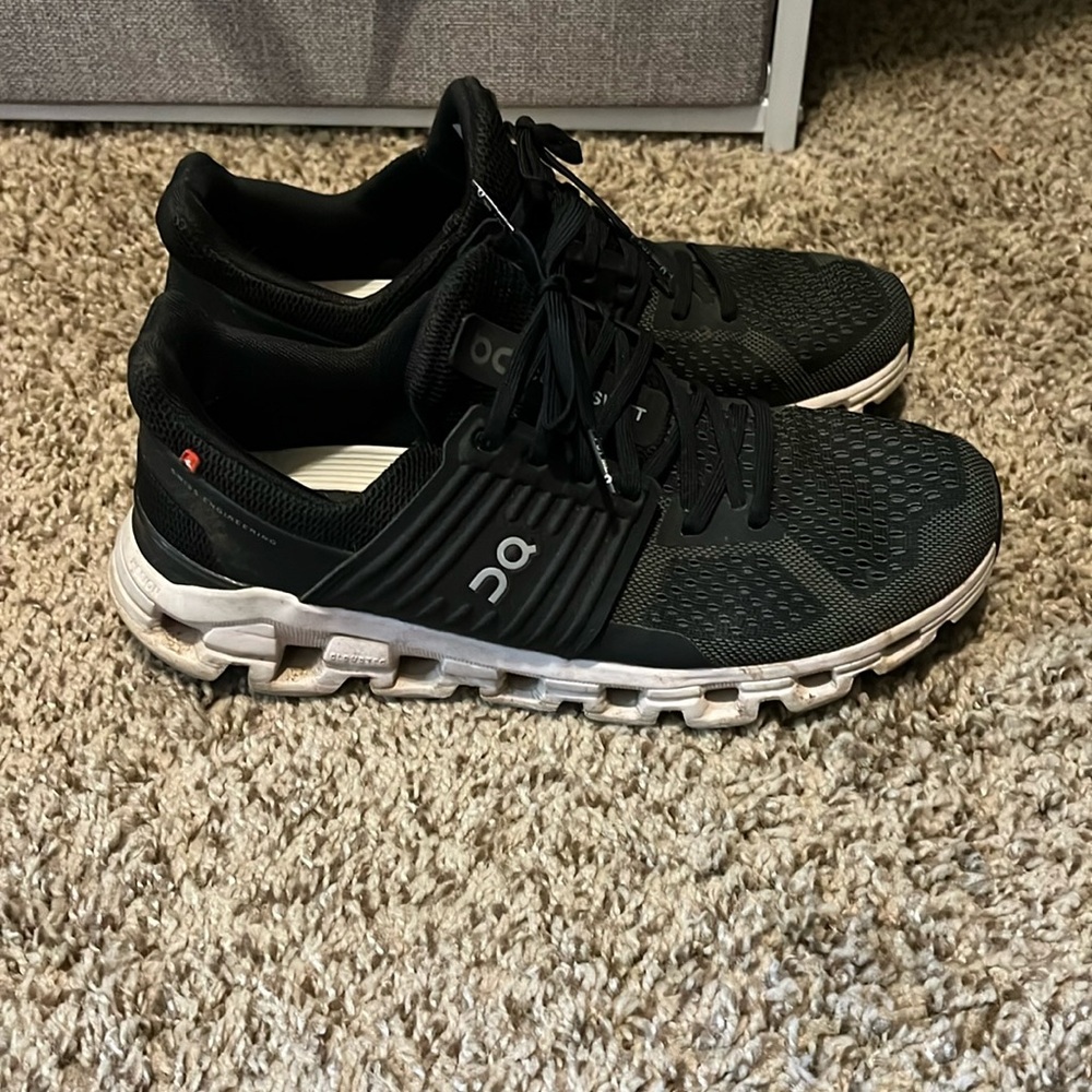 Women’s on cloud shoes